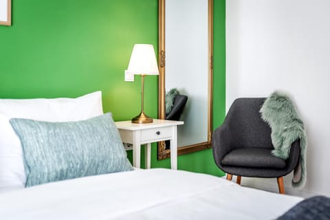 Bed, Decorative detail