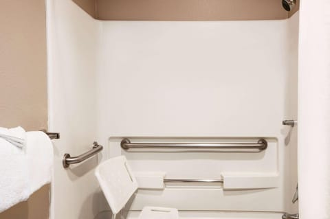 Shower, Bathroom, Bath, acessibility