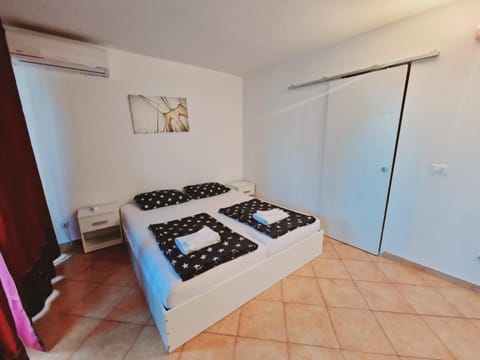 DAMIAN APARTMENTs Apartment in Fažana