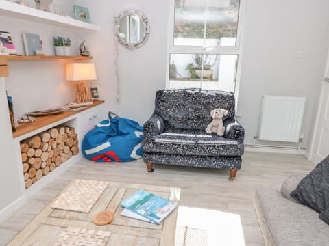 Upper Deck House in Dartmouth