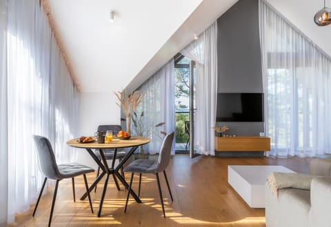 HolidayPlus Multiple Apartments, By Cohost Apartment in Palanga