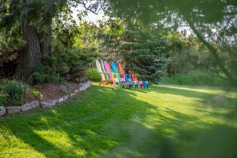 Garden, Decorative detail