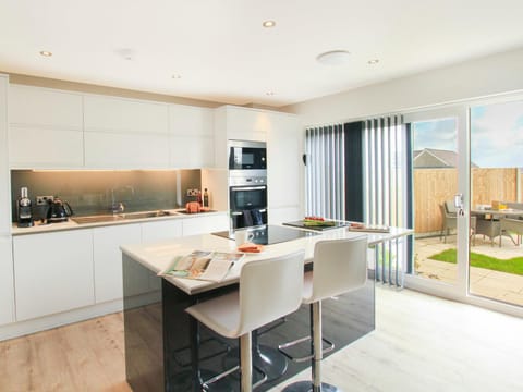 Cysgod Y Capel House in Wales