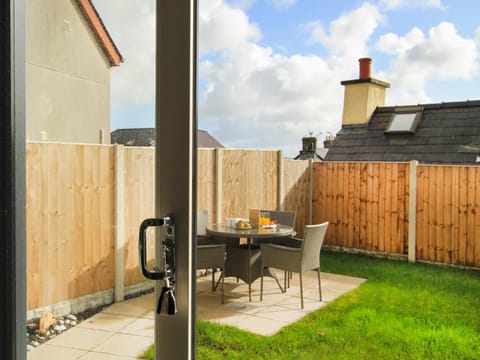 Cysgod Y Capel House in Wales