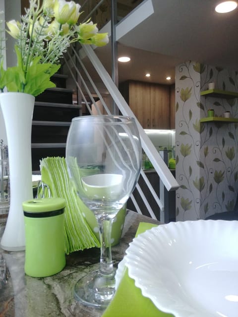 Classy and Cozy - PARKING - 3 beds - Near Center Apartment in Novi Sad