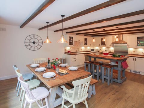 Gwyndy Bach House in Wales