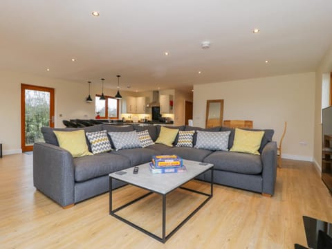 Oak Lodge House in England