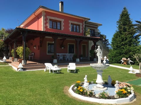 Property building, Patio, Garden