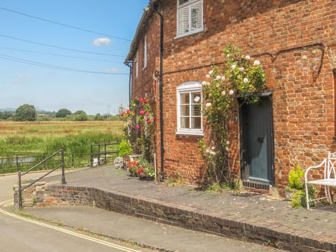 River Cottage House in Tewkesbury