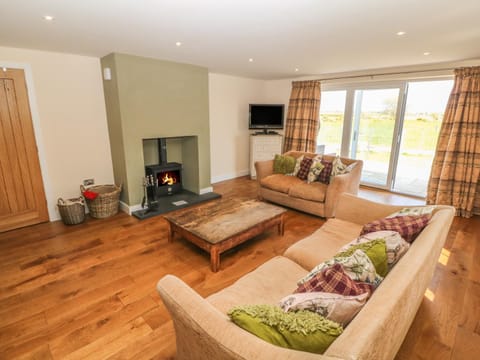 Rhos Y Foel Cottage House in Wales