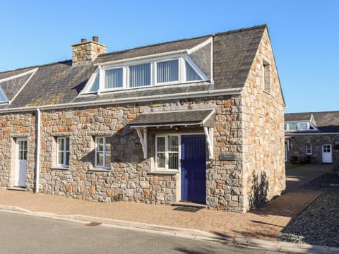 Tyn Towyn - Ty Glas House in Trearddur Bay