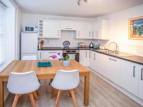 Bryn Teg Cottage House in Wales