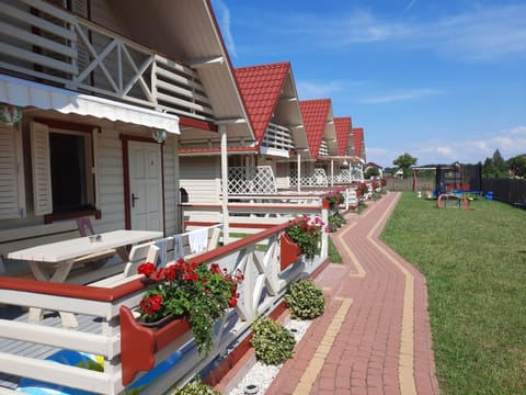 Hals domki letniskowe Nature lodge in West Pomeranian Voivodeship, Poland