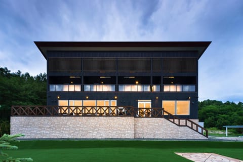 Property building, Garden