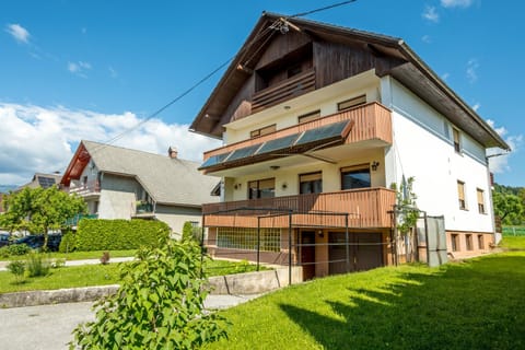 Property building, Spring, Day, Natural landscape, Garden view