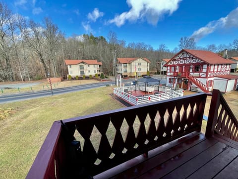 Alpine Village Inn Hotel in Helen