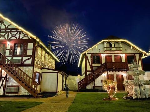 Alpine Village Inn Hotel in Helen