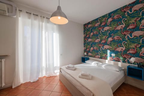 Bedroom, air conditioner