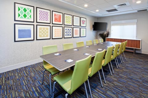 Meeting/conference room