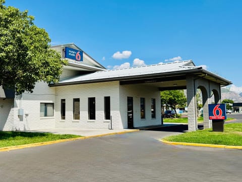 Motel 6-Ogden, UT - 21st Street Hotel in Ogden
