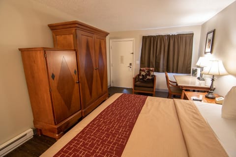 Lookout Mountain Lodge Hotel in Spearfish