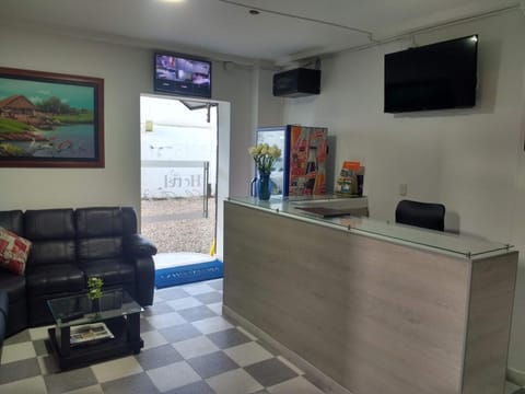 Lobby or reception, Parking, laundry