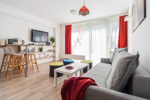 Communal lounge/ TV room, TV and multimedia, Living room, Photo of the whole room