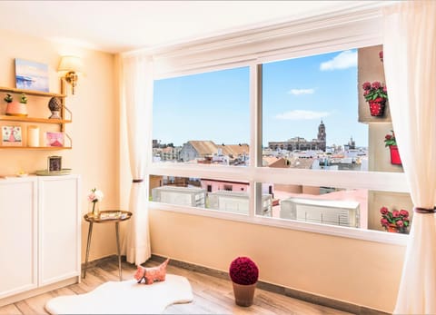 View (from property/room), View (from property/room), City view, City view, Landmark view, Landmark view, Inner courtyard view