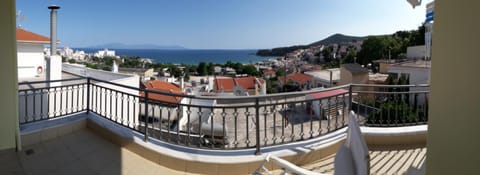 Balcony/Terrace, City view, Sea view