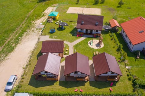 Property building, Neighbourhood, Natural landscape, Activities, Bird's eye view, Cycling, Garden view