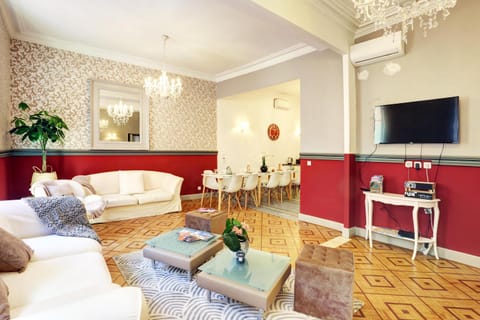 Le Philibert - SPLENDID, 6 BEDROOMS, 12P, NICE PORT, Air Cond Apartment in Nice