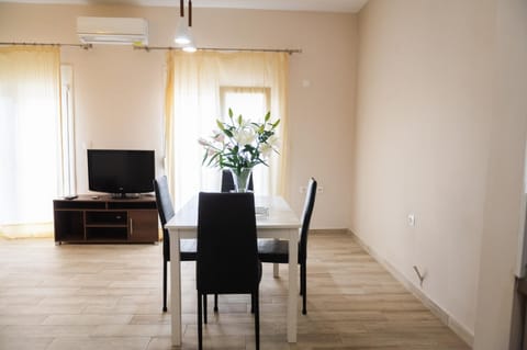 CENTRAL LUXURIOUS SUITE NEAR LIGHTHOUSE Apartment in Alexandroupoli