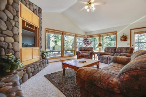 Topflite 15 House in Sunriver