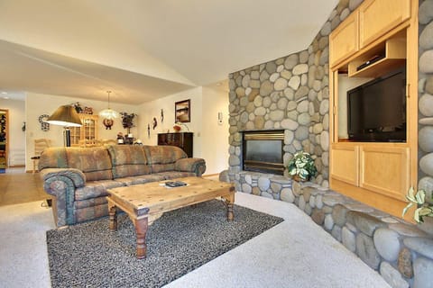 Topflite 15 House in Sunriver