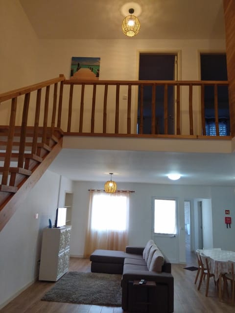 Living room, Lobby or reception