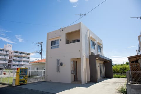 Property building, Facade/entrance, Neighbourhood