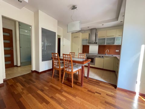 Apartament Deptakiem Nad Morze Apartment in Gdansk