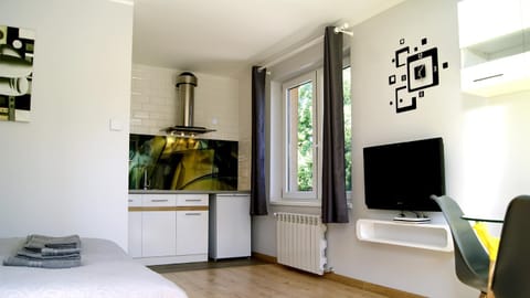 Living room, Dining area, Bedroom
