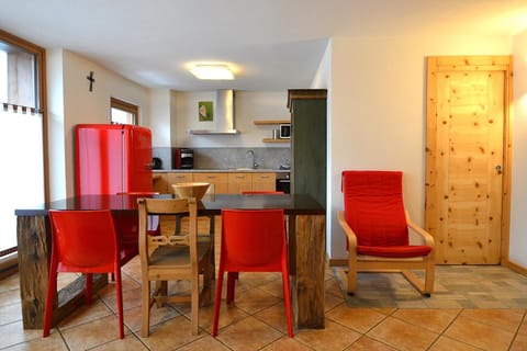 Living room, Lounge or bar