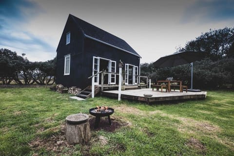 Kakariki Cottage Bed and Breakfast in Waikato