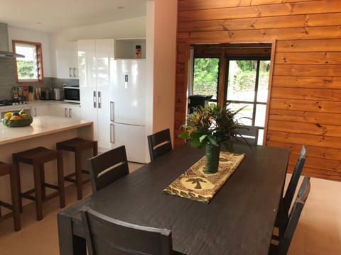 Pacific views, tranquil location, large home Navy House 2 House in Arorangi District