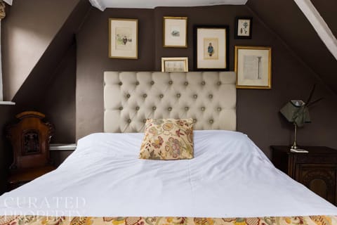 Central Bath Townhouse ‘Founders House’ House in Bath