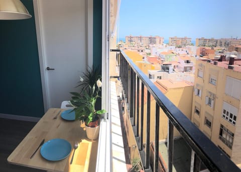 View (from property/room), Balcony/Terrace, City view, Sea view, Street view