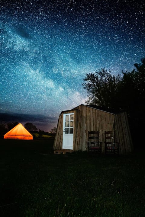 Property building, Night, View (from property/room)