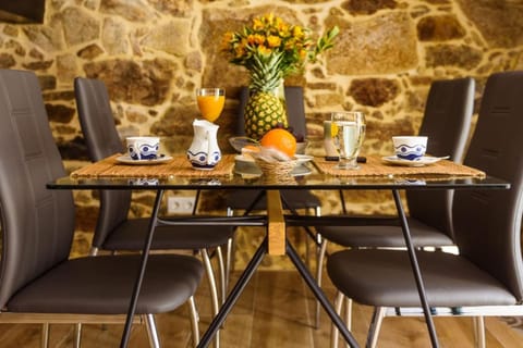 Casa Brétema en 1ª línea de playa House in O Salnés