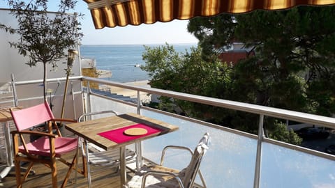 Patio, View (from property/room), Balcony/Terrace, Sea view