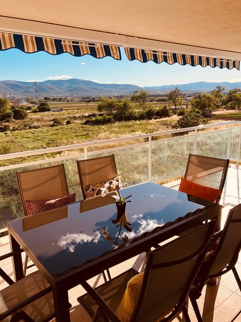 View (from property/room), Balcony/Terrace