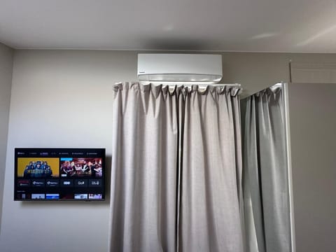 TV and multimedia, air conditioner