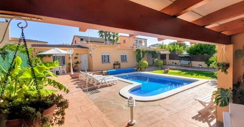 Property building, Pool view, Swimming pool