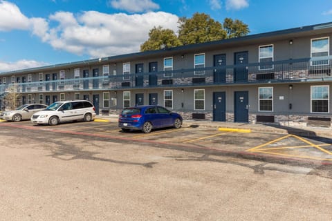 Property building, On site
